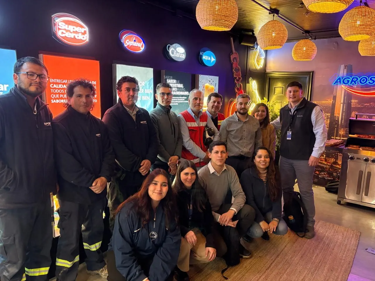 Visita a Planta “El Rosario” de Agrosuper: fortaleciendo vínculos y aprendizajes logísticos