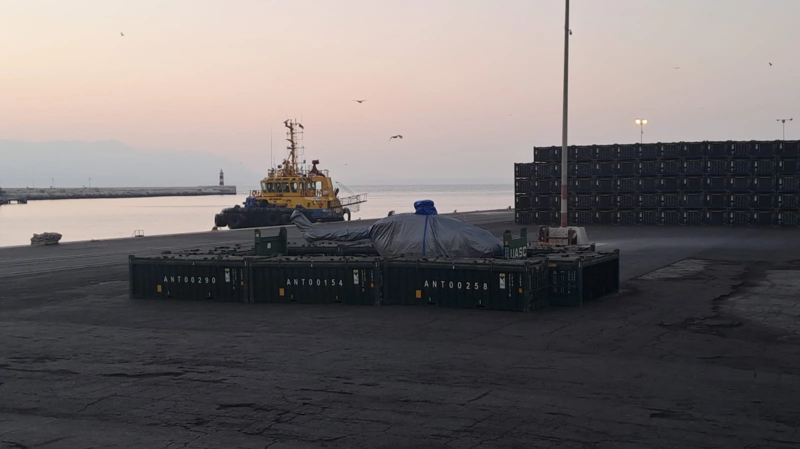 AGUNSA realiza complejo traslado internacional de helicóptero presidencial desde Bolivia a Estados Unidos