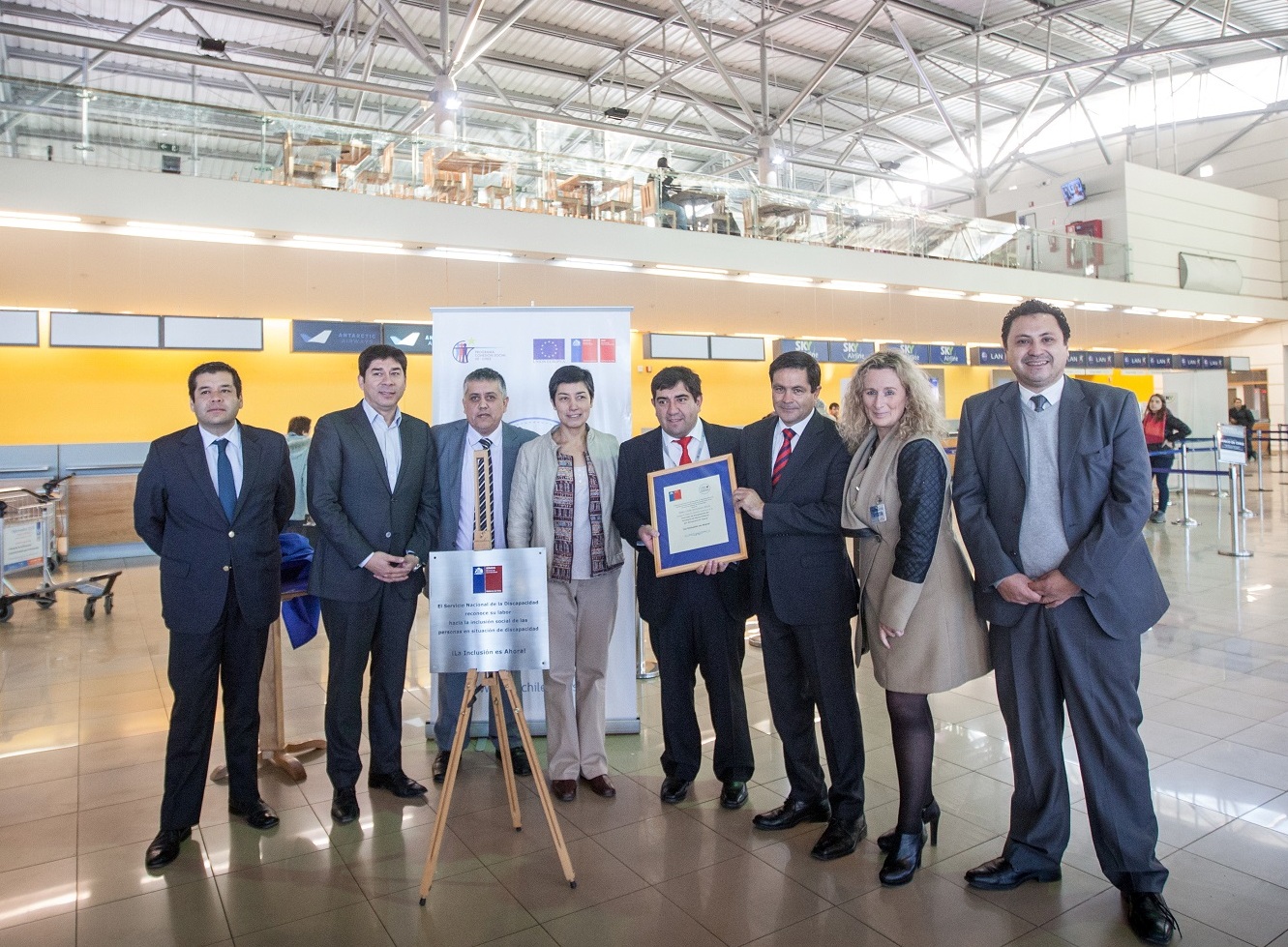PUNTA ARENAS AIRPORT OBTAINS INCLUSIVE CHILE STAMP