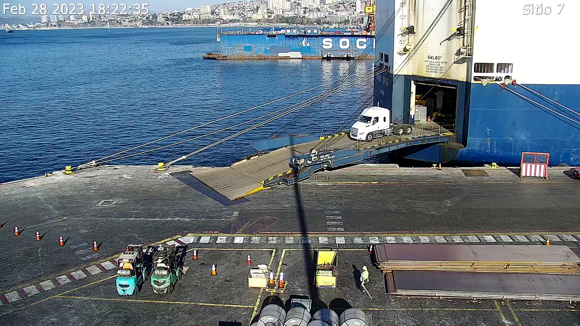 Car carrier de Seven Seals recala por primera vez en Valparaíso