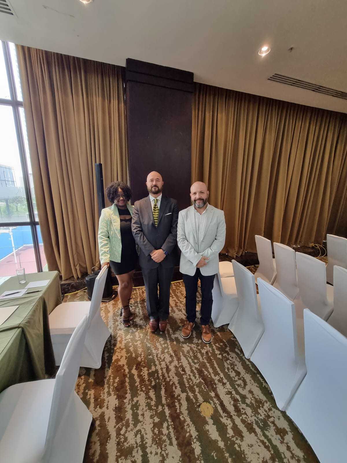 AGUNSA participa de importante rueda de negocios en Panamá